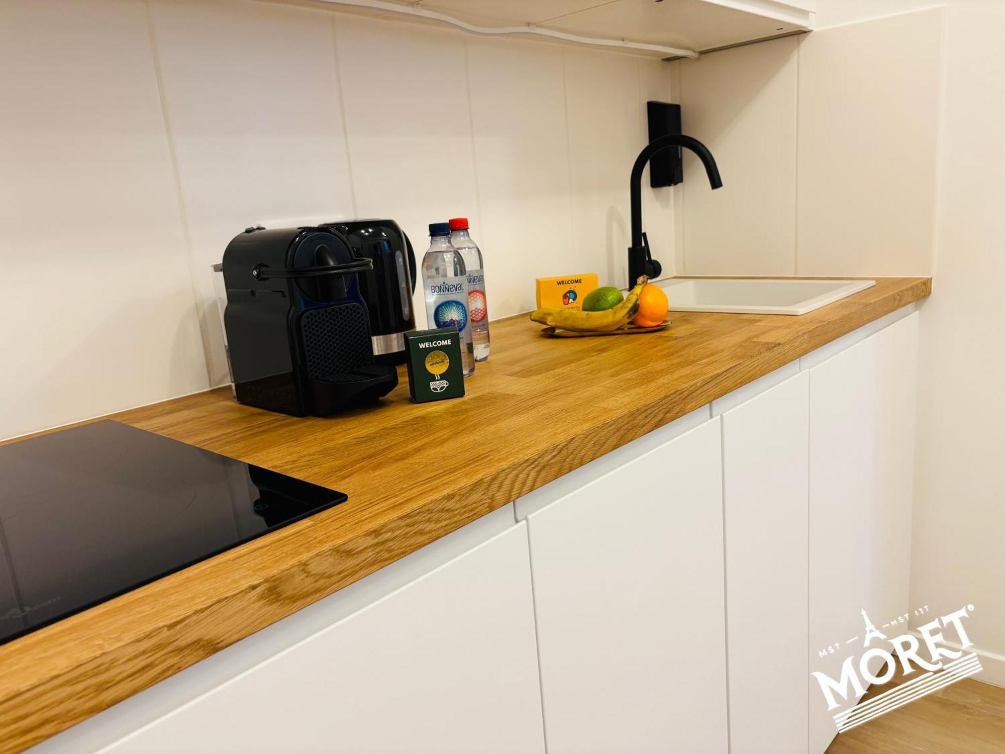 Moret Art Flats Trendy East Aparthotel Parijs