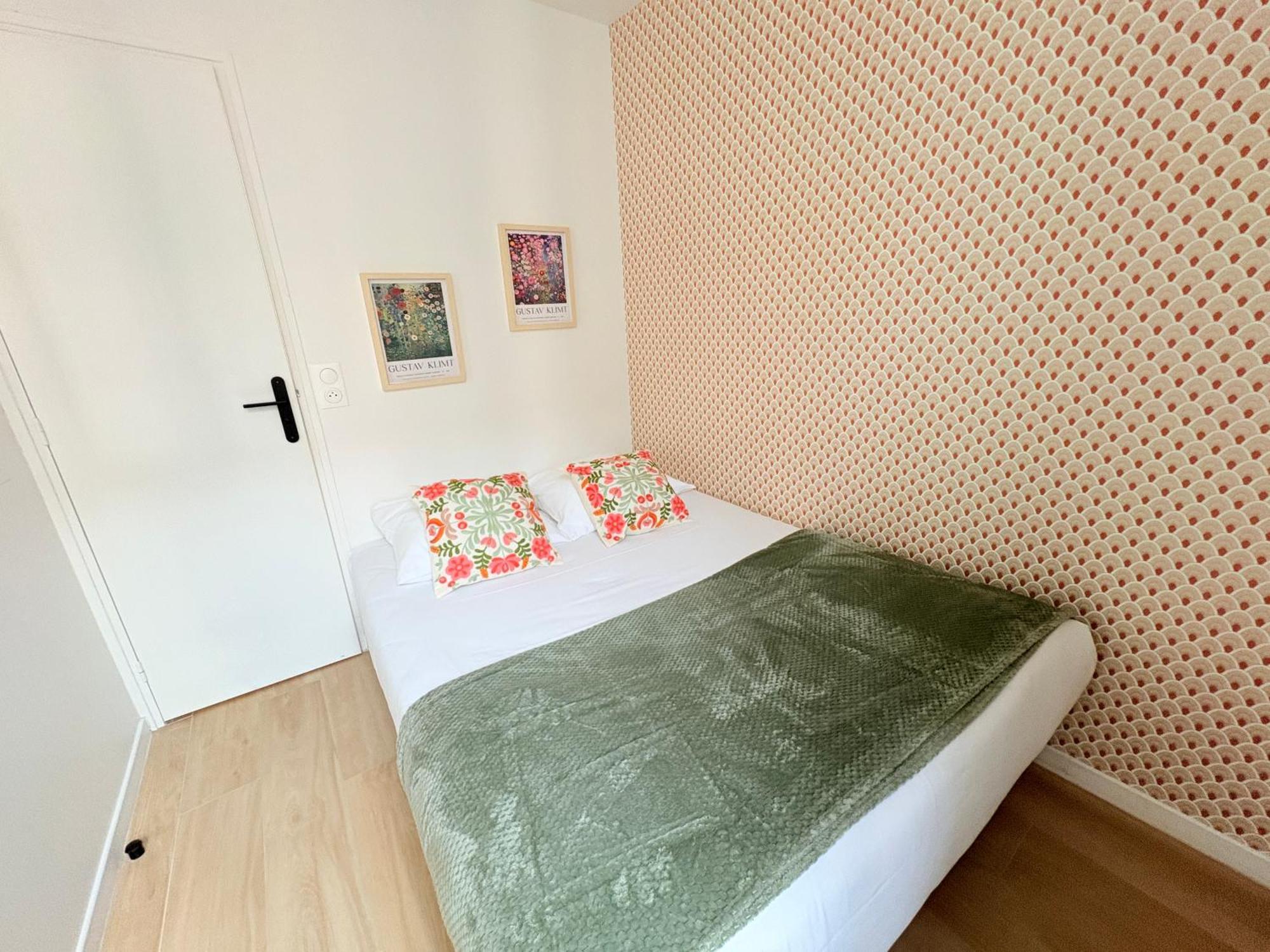 Moret Art Flats Trendy East * Parijs