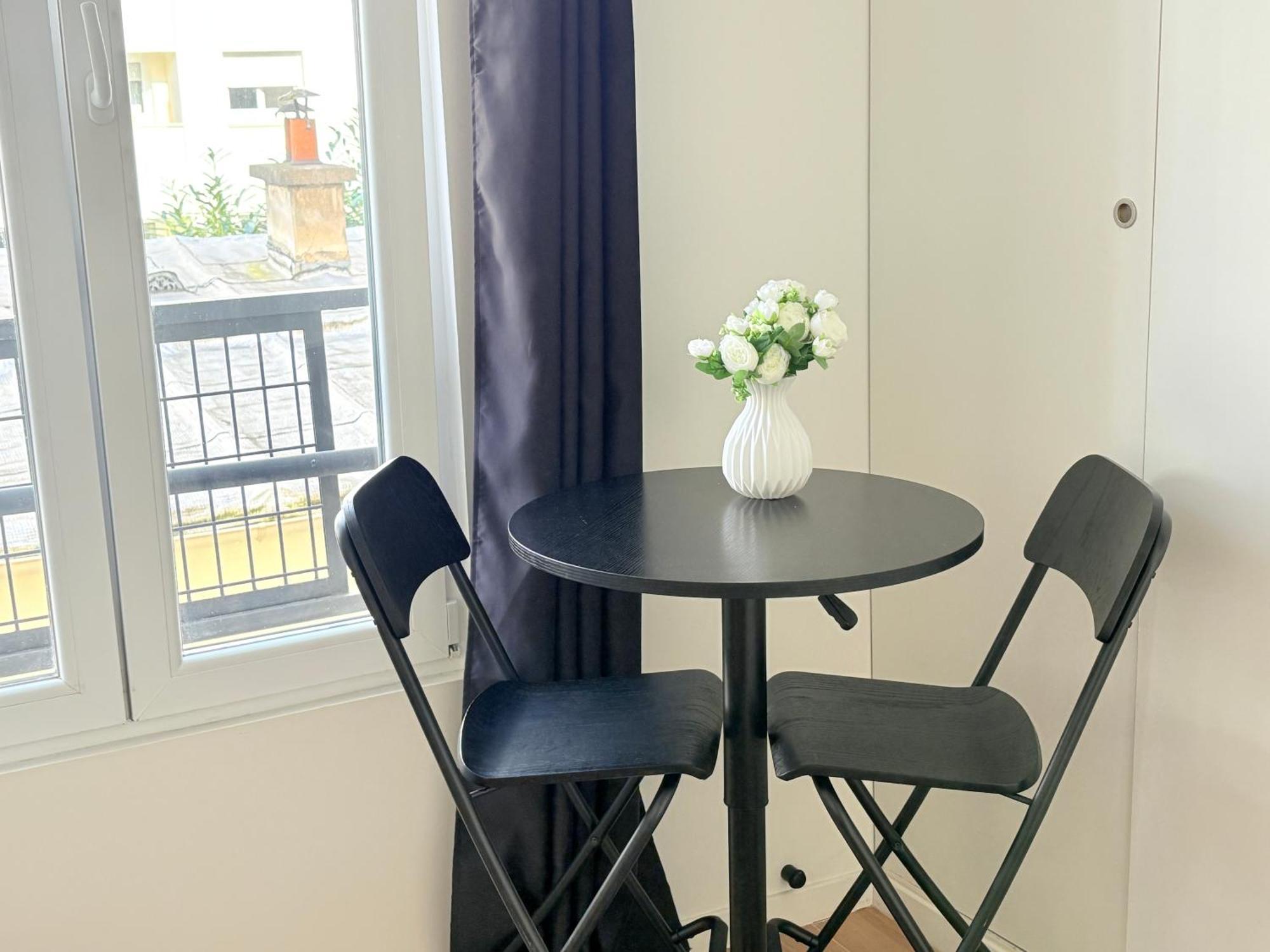 Moret Art Flats Trendy East Aparthotel Parijs